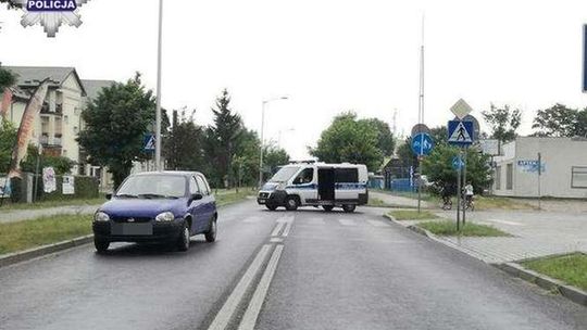 Potrąciła ją na przejściu. 23-latka w szpitalu