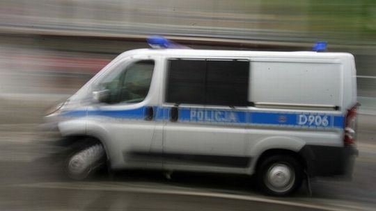 Potrącili 22-latka i uciekli. Kierowcy grozi 8 lat więzienia