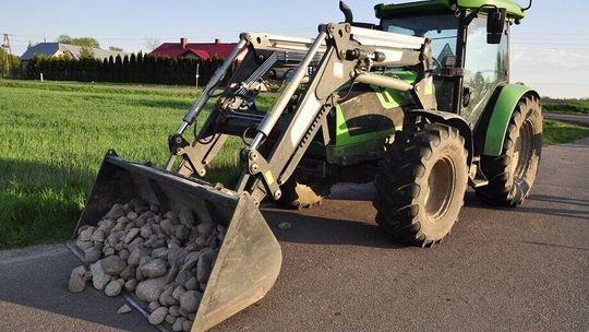 Powiat bialski: Dwa wypadki z udziałem ciągników. Nie żyje 53-latek, kierowca był nietrzeźwy