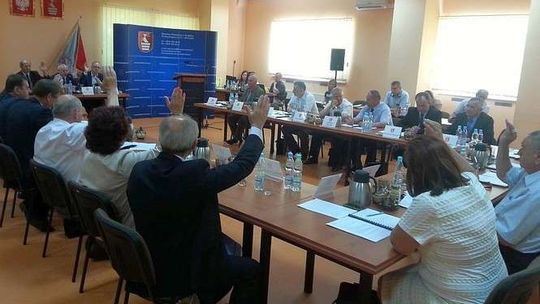 Powiat kraśnicki: 11 milionów nadwyżki, ale brak inwestycji