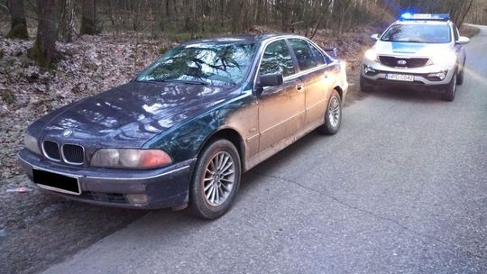 Powiat radzyński. Z piwem w ręku za kierownicą BMW