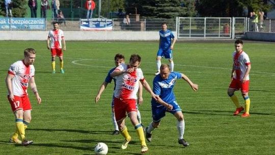 Powiślak Końskowola wzmocnił pomoc, czas na napastnika