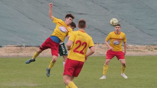 Powiślak - Orlęta Łuków 2:4. Mały krok do utrzymania