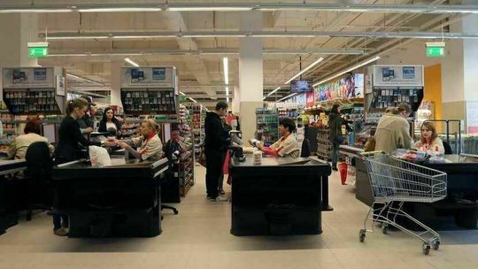 Powrócą niedziele handlowe? Opozycja chce zmiany