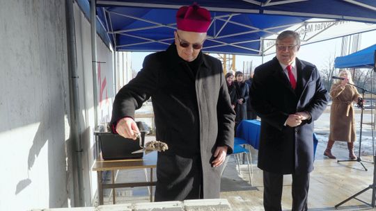 Powstaje nowa hala sportowo-widowiskowa Uniwersytetu Medycznego. Ważny moment na budowie