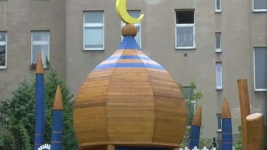 Powstał plac zabaw inspirowany kulturą arabską