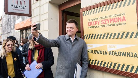 Powstała partia Polska 2050, ale jej szefem nie jest Hołownia