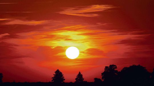 Powyżej trzydziestostopniowe temperatury. Czy to anomalia, jak długo potrwają upały?