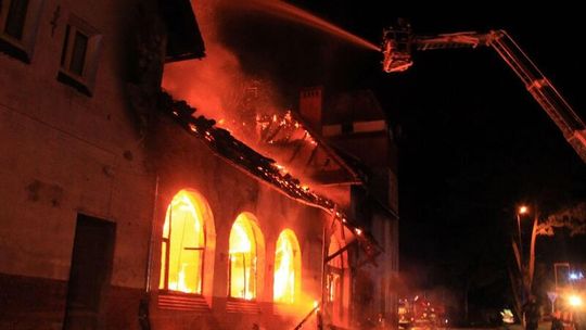Pożar połczyńskiego dworca. 7 osób ewakuowanych [zdjęcia]