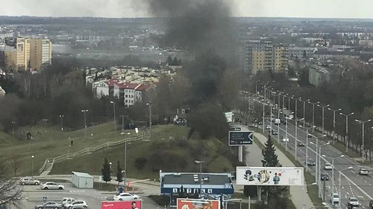 Pożar przy ul. Zana w Lublinie. Dym było widać z daleka