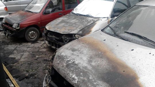 Pożar samochodów na ul. Wileńskiej w Lublinie