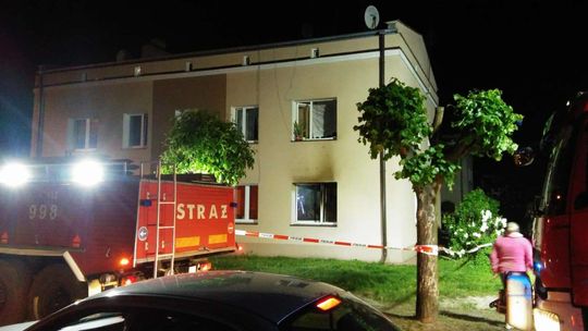 Pożar w bloku. Trzy osoby w szpitalu 