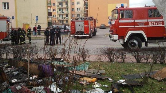 Pożar w bloku w Kraśniku. Ewakuowali mieszkańców