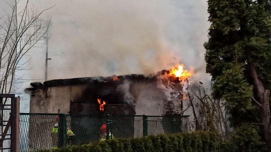 Pożar w centrum Lublina. Duży ogień i mnóstwo dymu