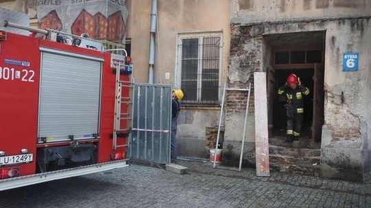 Pożar w kamienicy na Starym Mieście w Lublinie