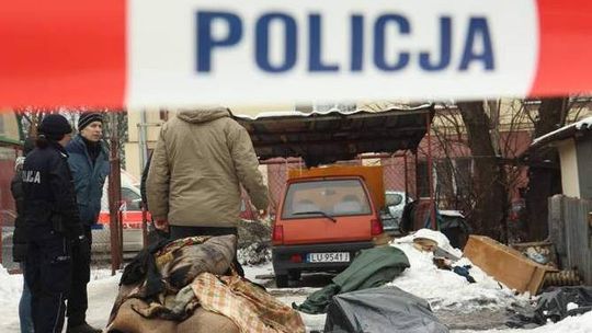 Pożar w kamienicy przy ul. Krochmalnej. Dwie osoby nie żyją (zdjęcia)