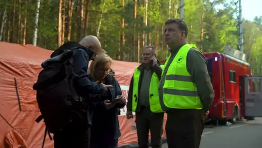 Pożar w Puszczy Solskiej. Ogień słabnie, ale walka wciąż trwa