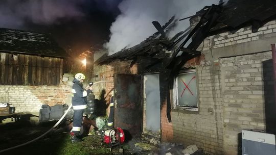Pożar w Ułężu. Nie żyje jedna osoba