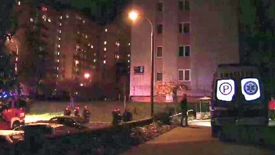 Pożar w wieżowcu w Lublinie. Dwie osoby zatruły się dymem