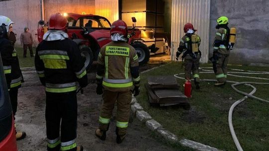 Pożar wagonów pociągu. Najprawdopodobniej podpalenie