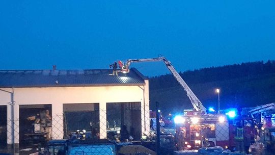 Pożar warsztatu samochodowego. Straty wyceniono na milion złotych