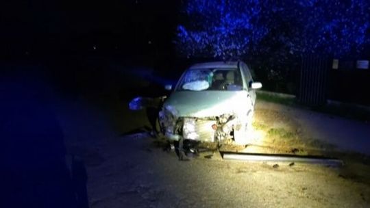 Pozbawił prądu całą miejscowość. Pijany kierowca uciekł do piwnicy kolegi