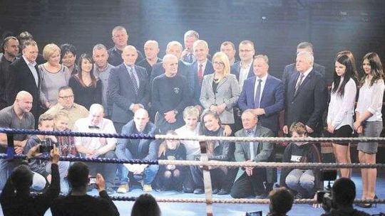 Pożegnanie Karoliny Michalczuk. Mistrzyni schodzi z ringu