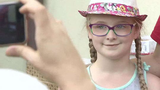 Poznań: Na kiermaszu 8-letniej Asi zebrano 100 tysięcy złotych