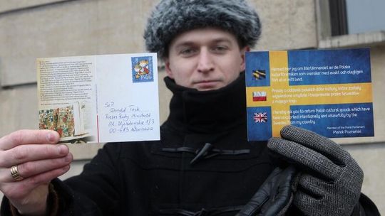 Poznański wysłał 999 kartek. \"Niech Szwedzi oddadzą, co zrabowali\"