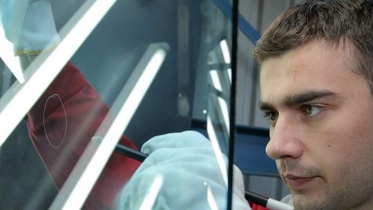 Praca dla studentów w branży motoryzacyjnej. Płacą do 12 zł za godzinę