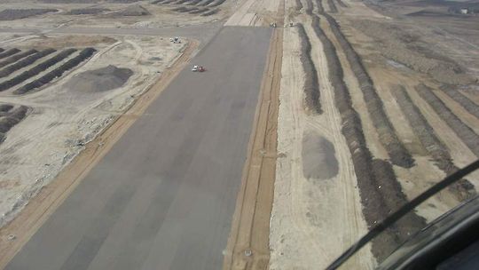 Praca na lotnisku w Świdniku: 1200 osób zgłosiło sie do ochrony