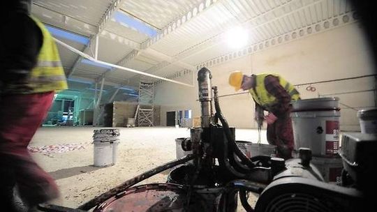 Praca na lotnisku: Zatrudnią 39 ochroniarzy