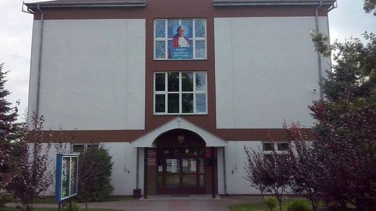 Pracował z dziećmi skrywając brudny sekret. Szok w Spiczynie