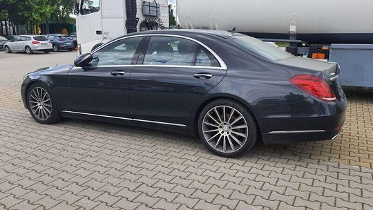 Pracowali nad sprawą rok. Kanał przemytniczy z Ukrainy do Wielkiej Brytanii zlikwidowany