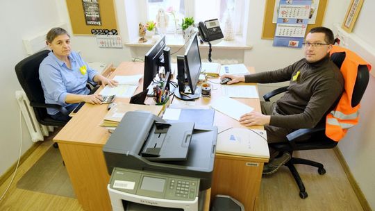 Pracownicy Lubelskiego Urzędu Wojewódzkiego założyli żółte wstążki