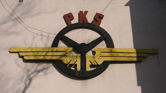 Pracownicy PKS Puławy nadal czekają na pieniądze