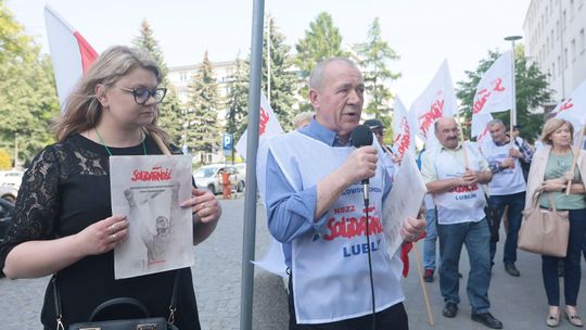 Pracownicy Stokrotki mają dość. Protest związkowców