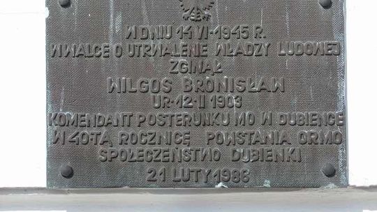 Prawo zakazuje propagowania komunizmu. Ale ten człowiek był akowcem