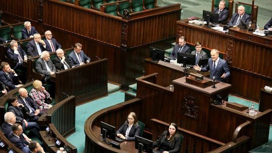 Premier Donald Tusk wygłasza exposé 