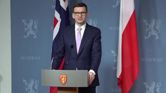 Premier: Jesteśmy gotowi przekazać naszą flotę myśliwców do Ramstein