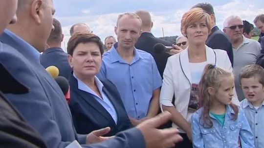 Premier spotkała się z poszkodowanymi w nawałnicach. Chwaliła współpracę wojewody z samorządem