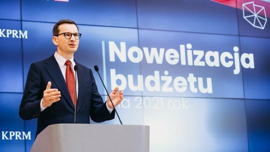 Premier ujawnia dla kogo trzecia dawka szczepionki