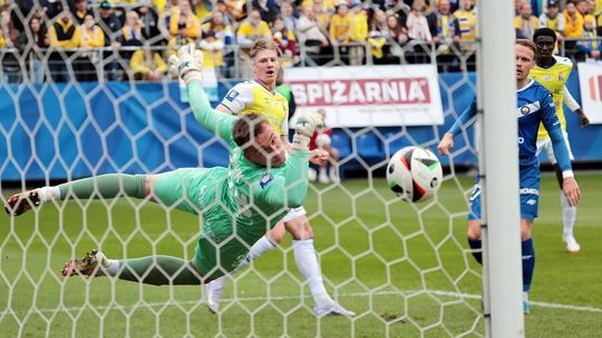Prezent od bramkarza, gol debiutanta i wysokie zwycięstwo Motoru nad Stalą Mielec