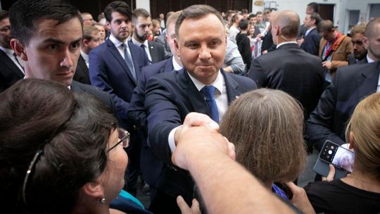 Prezydent Andrzej Duda w Biłgoraju. "Należy założyć, że potknięcia będą się zdarzały"