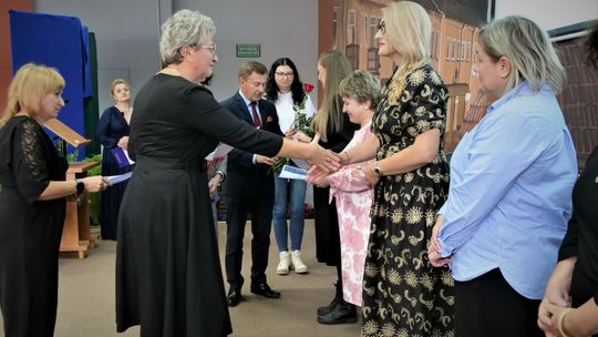 Prezydent Chełma wyróżnił i powołał nowych nauczycieli w dniu ich święta