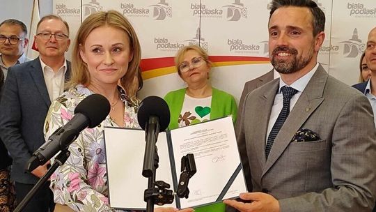 Prezydent dostał absolutorium od swoich radnych. Opozycja pyta o wyludnianie miasta 