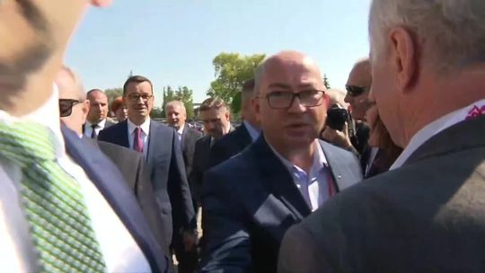 Prezydent Gdańska próbowała zaprosić premiera na obchody rocznicy wyborów 4 czerwca. Odepchnęli ją ochroniarze