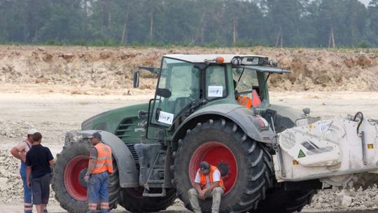 Prezydent i marszałek o cięciach lotniska dowiedzieli się z gazet