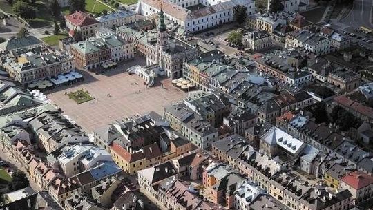 Prezydent kontra opozycja. Rośnie dług Zamościa? 