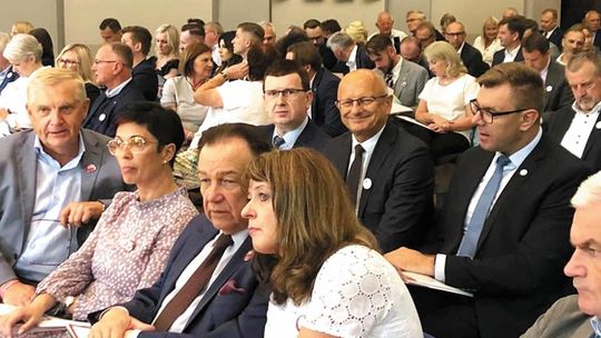 Prezydent Lublina Krzysztof Żuk zbuduje nowe struktury w regionie